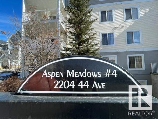 117 - 2204 44 Av Nw, Condo with 2 bedrooms, 2 bathrooms and 1 parking in Edmonton AB | Image 2