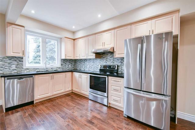 86 Patterson Ave, House detached with 3 bedrooms, 3 bathrooms and 0 parking in Toronto ON | Image 20