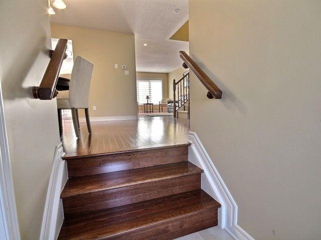 230 Terrapin Terr, House attached with 4 bedrooms, 4 bathrooms and 2 parking in Ottawa ON | Image 3