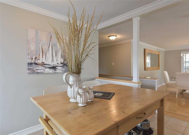 38 Laurie Cres, House detached with 3 bedrooms, 2 bathrooms and 3 parking in Barrie ON | Image 6