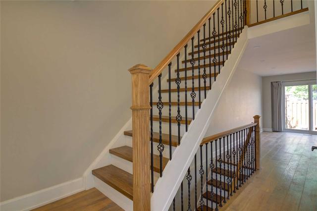 21 - 1522 Lancaster Dr, Townhouse with 3 bedrooms, 3 bathrooms and 2 parking in Oakville ON | Image 8