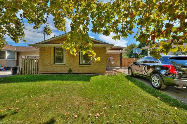 17 Abraham Drive, House detached with 4 bedrooms, 2 bathrooms and 7 parking in St. Catharines ON | Card Image