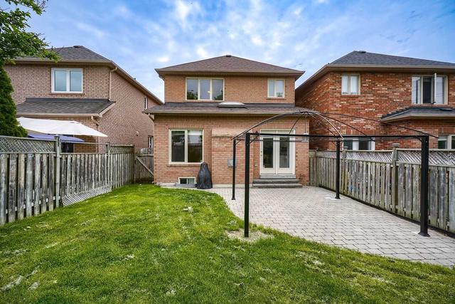 75 Bach Ave, House detached with 3 bedrooms, 3 bathrooms and 2 parking in Whitby ON | Image 18