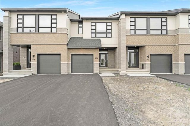 974 Acoustic Way, Townhouse with 3 bedrooms, 3 bathrooms and 3 parking in Ottawa ON | Image 1