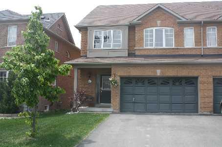 80 Petermann St, House semidetached with 4 bedrooms, 3 bathrooms and 4 parking in Aurora ON | Image 1