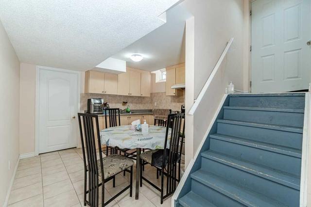 21 Tundra Swan Rd, House attached with 3 bedrooms, 4 bathrooms and 3 parking in Brampton ON | Image 17