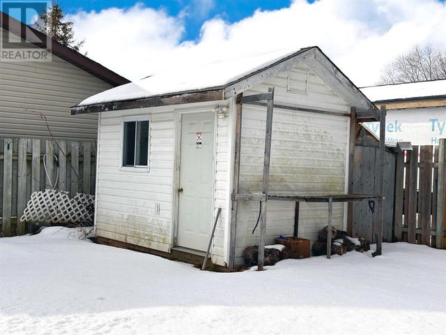 514 County Blvd, House detached with 4 bedrooms, 2 bathrooms and null parking in Thunder Bay ON | Image 45