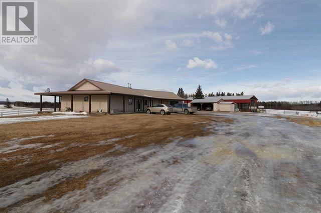45046 Township Road 370, House detached with 3 bedrooms, 3 bathrooms and 4 parking in Clearwater County AB | Card Image