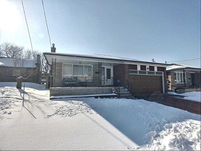 65 Ernest Ave, House detached with 3 bedrooms, 2 bathrooms and 5 parking in Toronto ON | Image 1