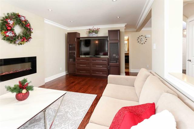1740 Rowntree Crt, House detached with 4 bedrooms, 4 bathrooms and 6 parking in Mississauga ON | Image 31