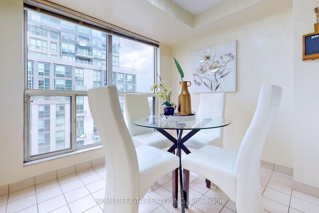sph#211 - 28 Hollywood Ave, Condo with 2 bedrooms, 2 bathrooms and 1 parking in Toronto ON | Image 11