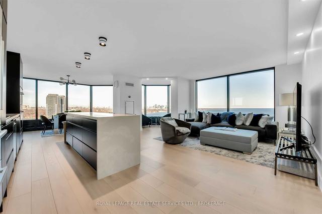 2703 - 1 Palace Pier Crt, Condo with 3 bedrooms, 3 bathrooms and 1 parking in Toronto ON | Image 2