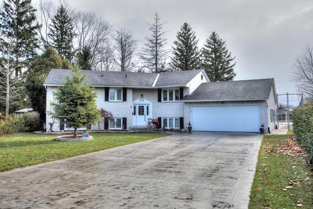 11 Beth Court, House detached with 5 bedrooms, 2 bathrooms and 10 parking in Tillsonburg ON | Image 1