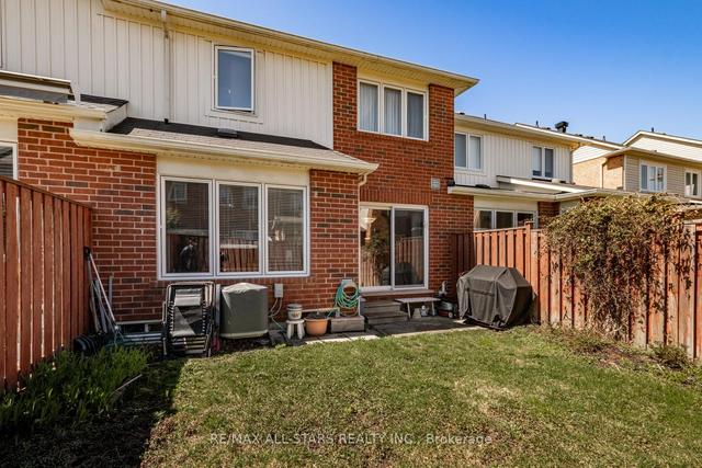 87 Jamesway Cres, House attached with 3 bedrooms, 3 bathrooms and 2 parking in Whitchurch Stouffville ON | Image 21