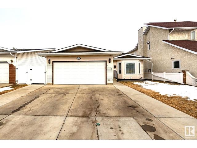 7312 152c Av Nw, House detached with 5 bedrooms, 2 bathrooms and null parking in Edmonton AB | Image 51