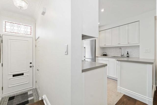 31 Belmont St, House attached with 2 bedrooms, 2 bathrooms and 0 parking in Toronto ON | Image 27
