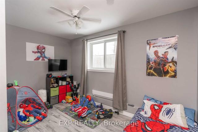 151 Anne St N, House other with 3 bedrooms, 2 bathrooms and 5 parking in Barrie ON | Image 8
