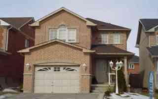 49 Twin Pines Cres, House detached with 3 bedrooms, 3 bathrooms and 2 parking in Brampton ON | Image 1