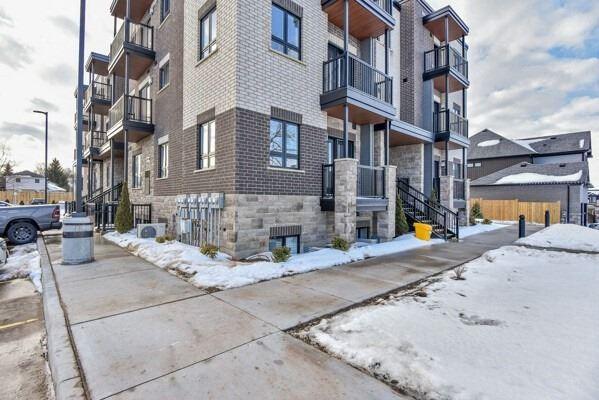 201 - 408 Guelph Ave, Townhouse with 3 bedrooms, 2 bathrooms and 1 parking in Cambridge ON | Image 20