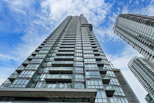 4015 - 11 Brunel Crt, Condo with 2 bedrooms, 2 bathrooms and 1 parking in Toronto ON | Image 12