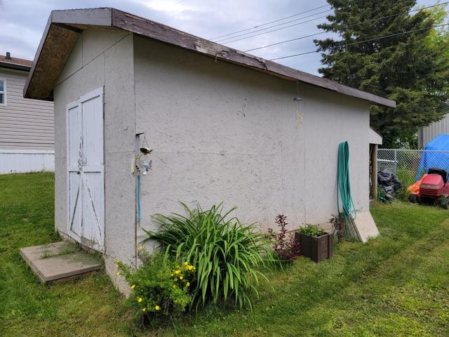 207 4a Street, House detached with 3 bedrooms, 2 bathrooms and 4 parking in Fox Creek AB | Image 34