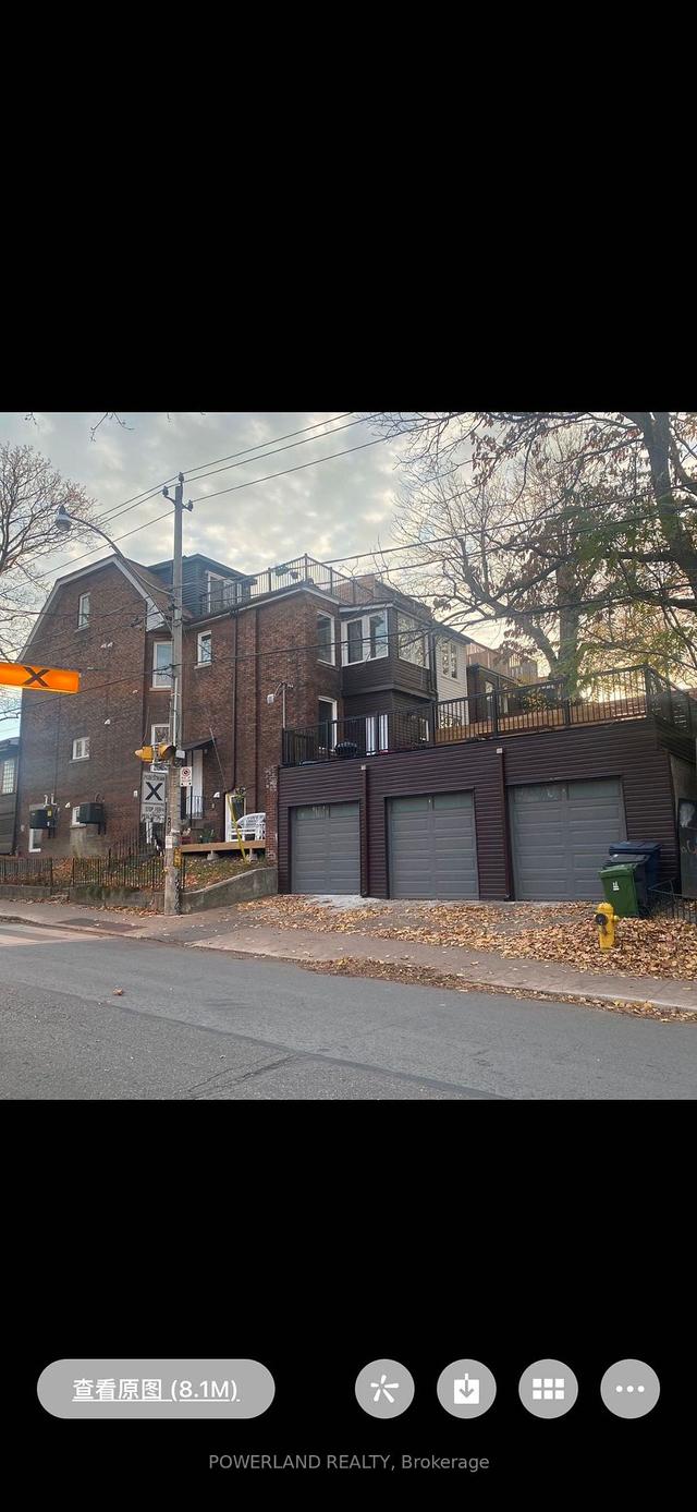 2 St Annes Rd, House semidetached with 4 bedrooms, 6 bathrooms and 3 parking in Toronto ON | Image 23