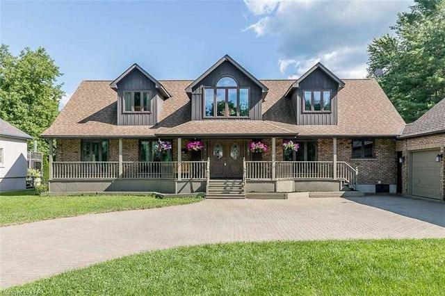 530 Bay St, House detached with 5 bedrooms, 4 bathrooms and 13 parking in Orillia ON | Image 23