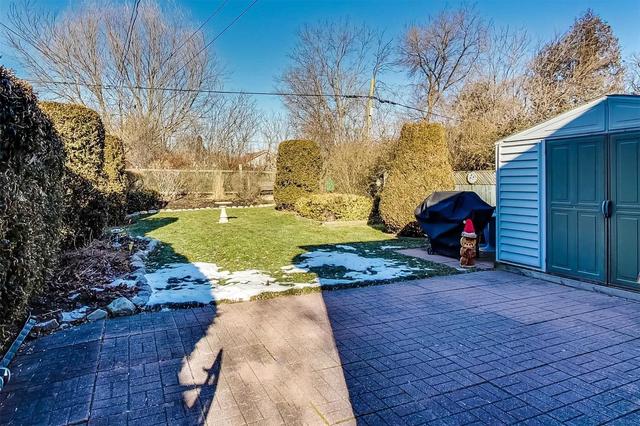 10 Davidson Ave, House detached with 2 bedrooms, 1 bathrooms and 2 parking in Toronto ON | Image 27