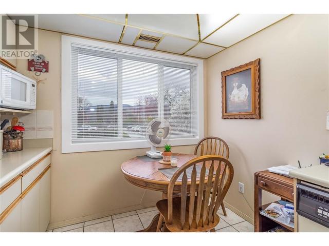 164 - 1045 Sutherland Avenue, Condo with 2 bedrooms, 2 bathrooms and 1 parking in Kelowna BC | Image 10