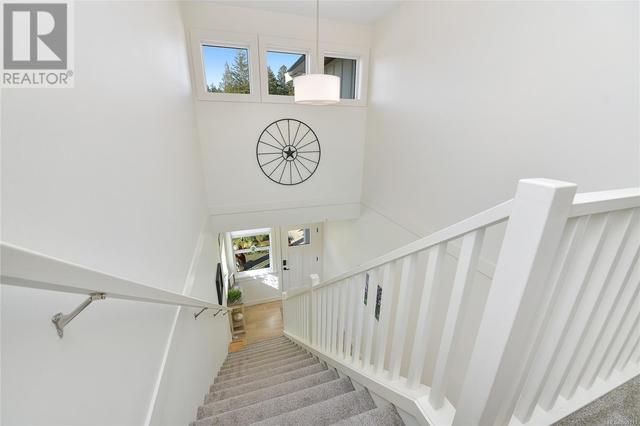861 Tomack Loop, House detached with 4 bedrooms, 4 bathrooms and 3 parking in Langford BC | Image 12