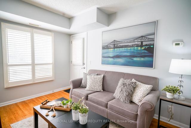 107 - 10 Mendelssohn St, Condo with 3 bedrooms, 2 bathrooms and 1 parking in Toronto ON | Image 6