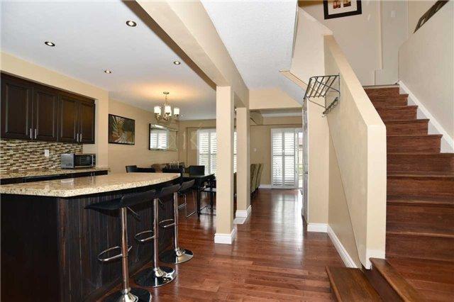 499 Cherryhill St, House detached with 4 bedrooms, 3 bathrooms and 5 parking in Oshawa ON | Image 6