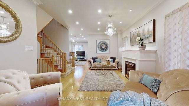 26 Idyllwood Ave, House semidetached with 3 bedrooms, 4 bathrooms and 3 parking in Richmond Hill ON | Image 23