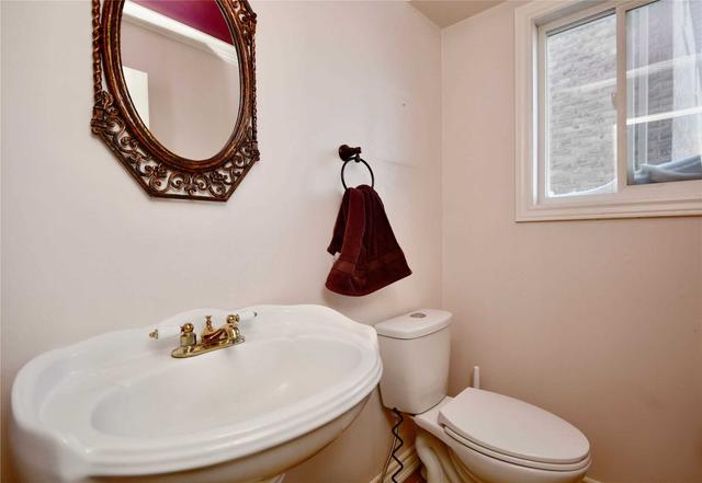 116 Northview Cres, House detached with 4 bedrooms, 3 bathrooms and 4 parking in Barrie ON | Image 4