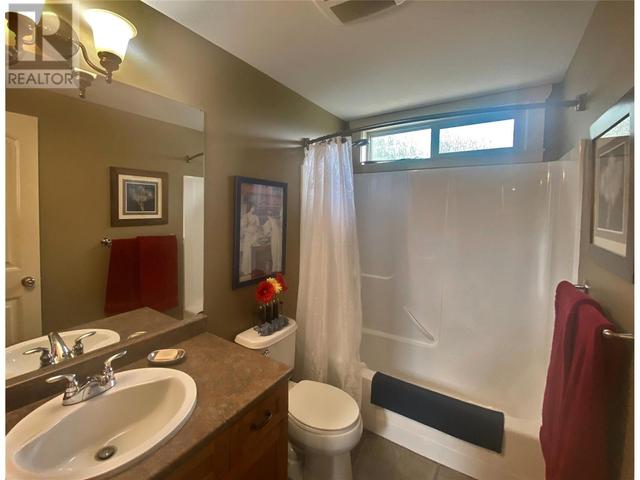 201 - 2633 Squilax Anglemont Road, Home with 2 bedrooms, 2 bathrooms and 2 parking in Columbia Shuswap F BC | Image 19