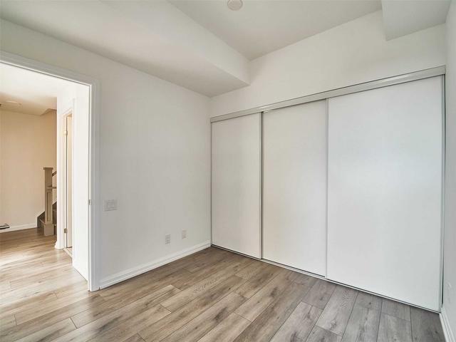 th50 - 10 Brin Dr, Townhouse with 3 bedrooms, 2 bathrooms and 1 parking in Toronto ON | Image 10