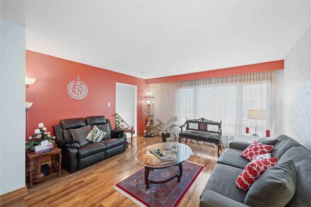 2797 Windjammer Rd, House semidetached with 4 bedrooms, 3 bathrooms and 3 parking in Mississauga ON | Image 9
