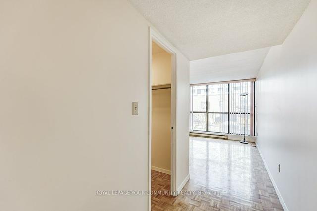 305 - 188 Spadina Ave, Condo with 2 bedrooms, 2 bathrooms and 1 parking in Toronto ON | Image 19