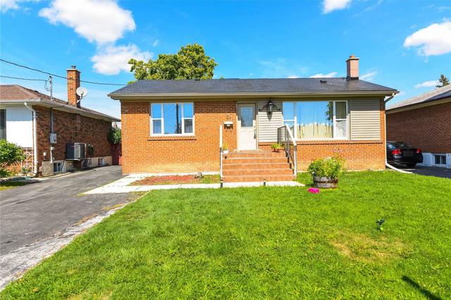 24 Edgemont Dr, House detached with 3 bedrooms, 2 bathrooms and 4 parking in Brampton ON | Image 20