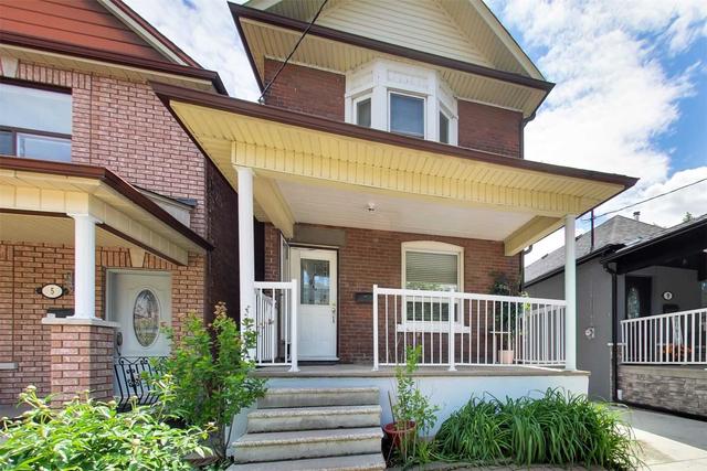 7 Hanson Rd, House detached with 3 bedrooms, 2 bathrooms and 2 parking in Toronto ON | Image 33