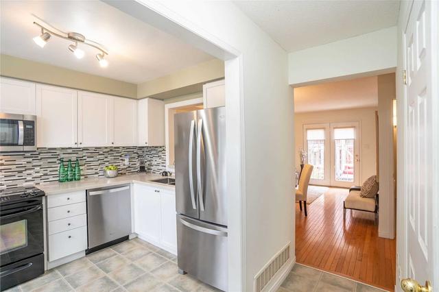 57 - 4200 Kilmer Dr, Townhouse with 2 bedrooms, 2 bathrooms and 2 parking in Burlington ON | Image 2