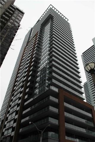 1008 - 8 Mercer St, Condo with 2 bedrooms, 2 bathrooms and 1 parking in Toronto ON | Image 1