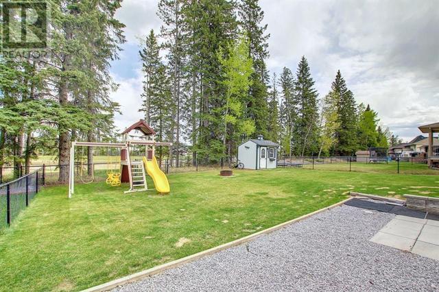 7403 61 Street, House detached with 4 bedrooms, 3 bathrooms and 4 parking in Rocky Mountain House AB | Image 38