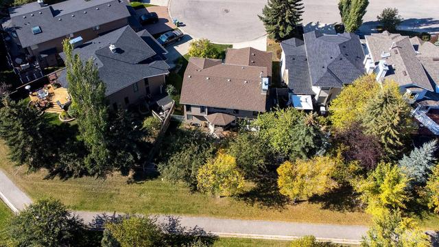 111 Douglasbank Court Se, House detached with 5 bedrooms, 3 bathrooms and 4 parking in Calgary AB | Image 49