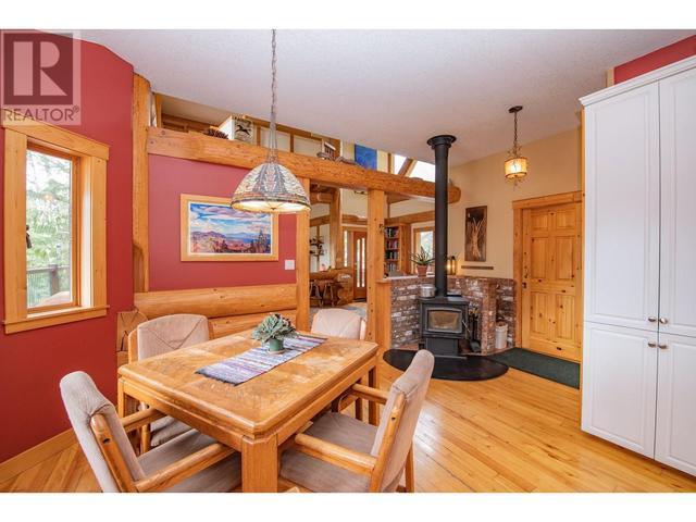 1195 Sugar Lake Road, House detached with 2 bedrooms, 2 bathrooms and 15 parking in North Okanagan E BC | Image 17