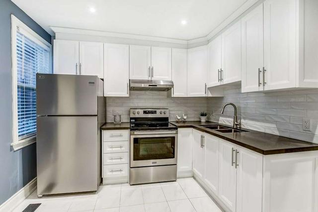 16 Seventeenth St, House detached with 3 bedrooms, 2 bathrooms and 4 parking in Toronto ON | Image 2
