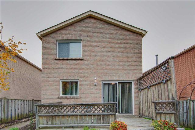 66 Comrie Terr, House detached with 3 bedrooms, 3 bathrooms and 2 parking in Toronto ON | Image 19