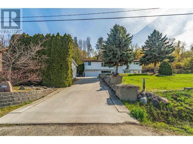 1995 Hollywood Road, House detached with 5 bedrooms, 2 bathrooms and 4 parking in Kelowna BC | Image 7
