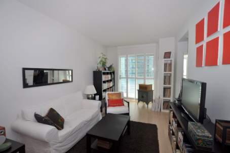 1208 - 90 Absolute Ave, Condo with 1 bedrooms, 1 bathrooms and 1 parking in Mississauga ON | Image 2