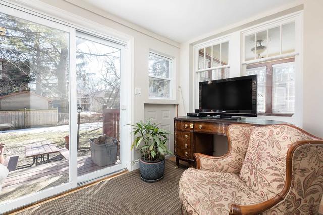 31 Poyntz Ave, House detached with 3 bedrooms, 2 bathrooms and 8 parking in Toronto ON | Image 7